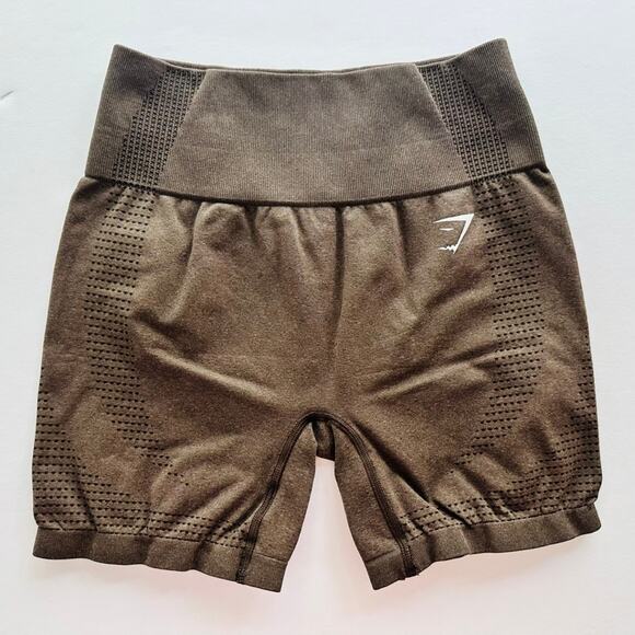 Gymshark Vital Soft Seamless Shorts Tan Size Medium High Waist Lift Gym Walk - Picture 1 of 5